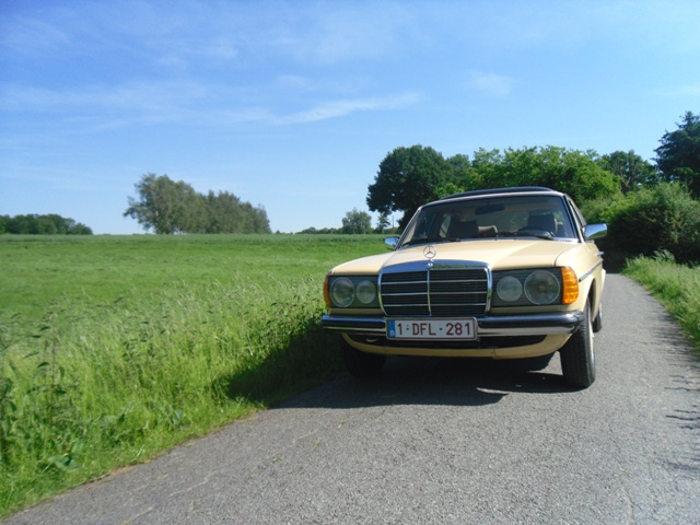 benz 005.JPG